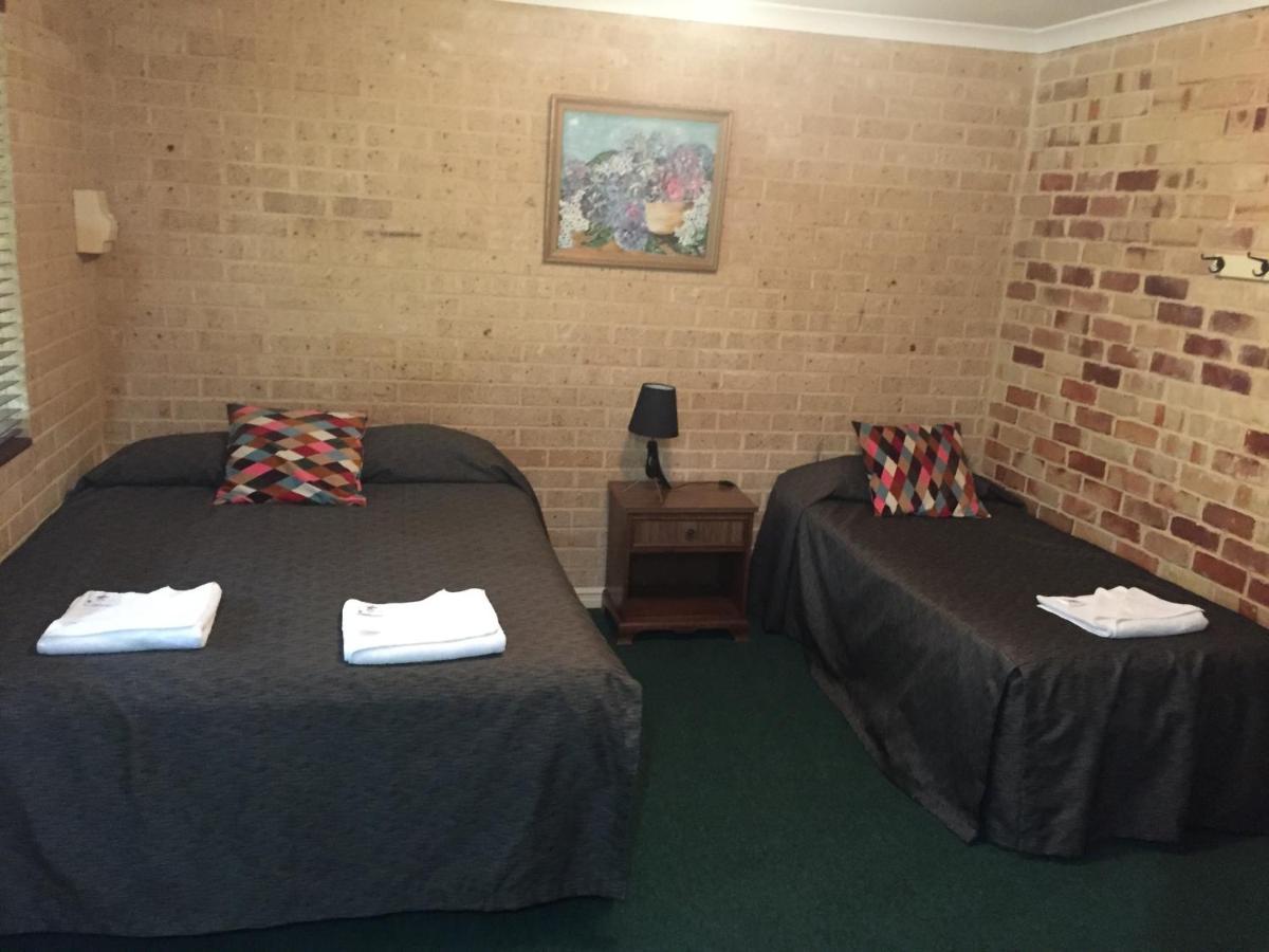 Travellers Rest Motel Mundaring エクステリア 写真